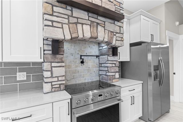 3332 SE 22nd PL, Cape Coral, FL 33904