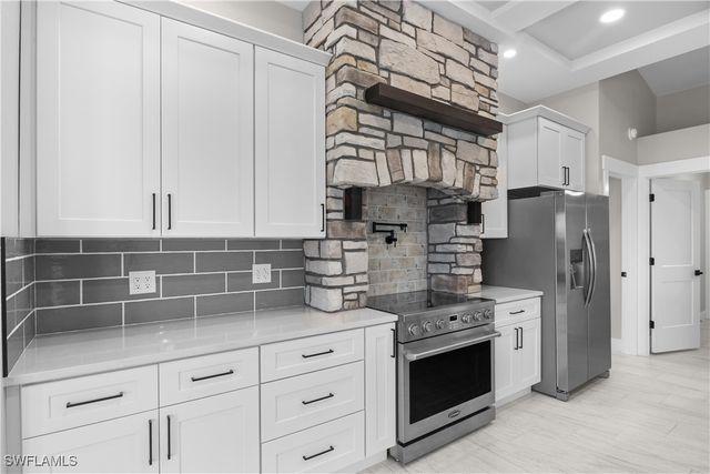 3332 SE 22nd PL, Cape Coral, FL 33904