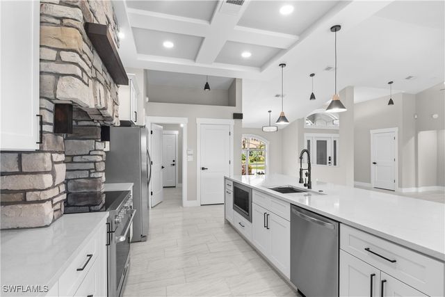 3332 SE 22nd PL, Cape Coral, FL 33904