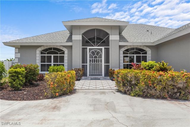 3332 SE 22nd PL, Cape Coral, FL 33904