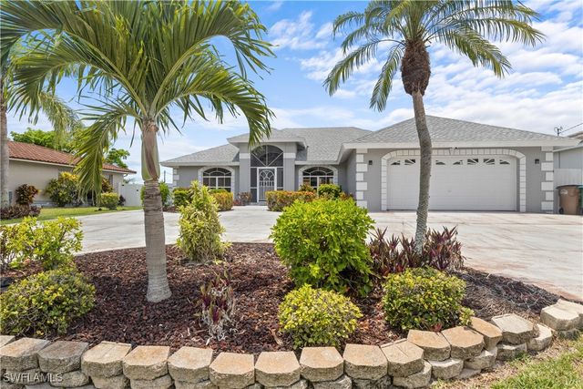 3332 SE 22nd PL, Cape Coral, FL 33904