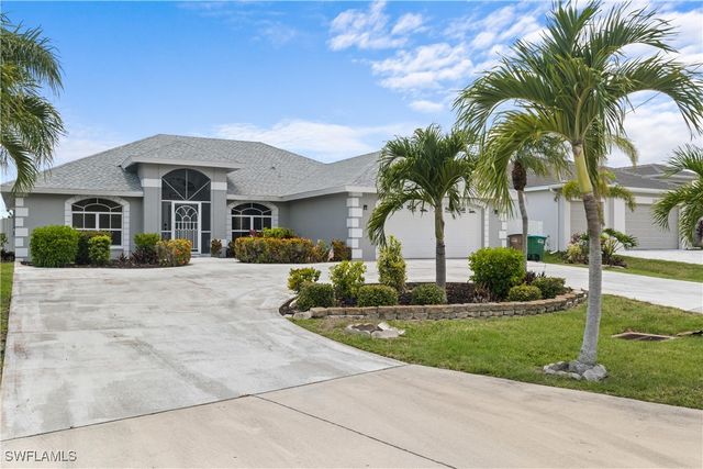3332 SE 22nd PL, Cape Coral, FL 33904