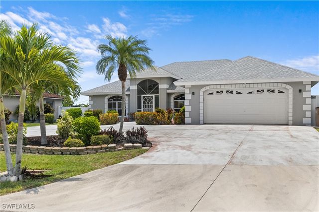 3332 SE 22nd PL, Cape Coral, FL 33904