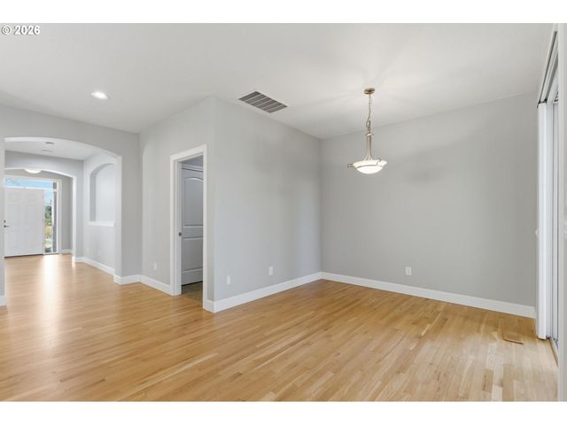 18318 Sw FLORENDO Ln, Beaverton, OR 97007