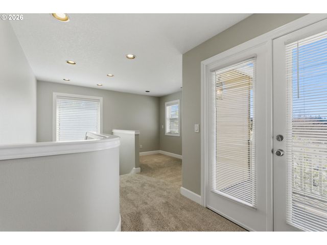 18318 Sw FLORENDO Ln, Beaverton, OR 97007