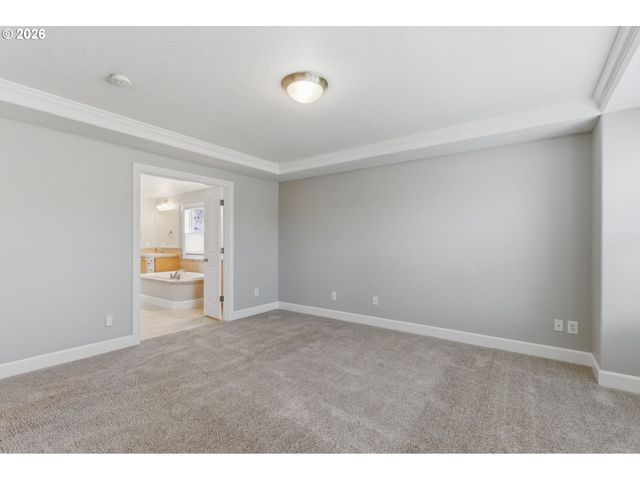 18318 Sw FLORENDO Ln, Beaverton, OR 97007