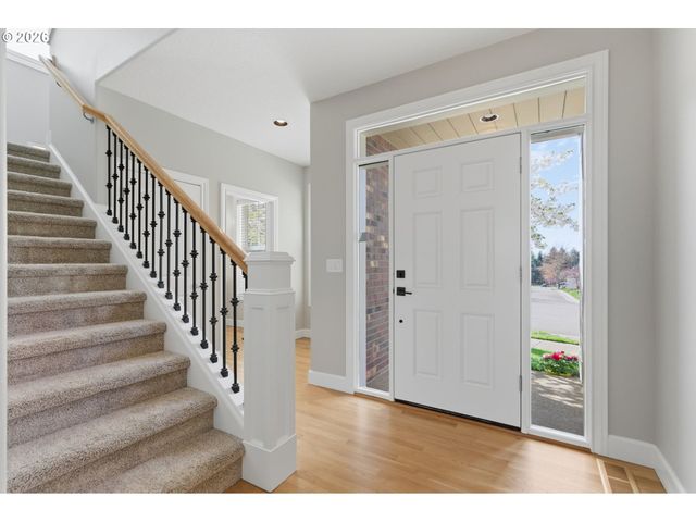 18318 Sw FLORENDO Ln, Beaverton, OR 97007