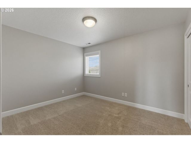 18318 Sw FLORENDO Ln, Beaverton, OR 97007