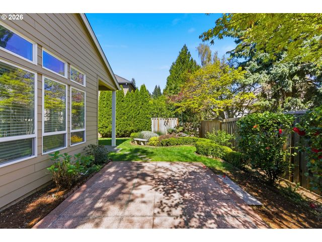18318 Sw FLORENDO Ln, Beaverton, OR 97007