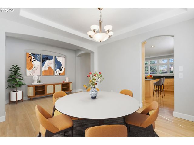 18318 Sw FLORENDO Ln, Beaverton, OR 97007