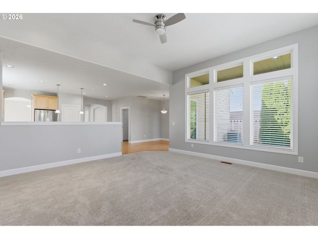 18318 Sw FLORENDO Ln, Beaverton, OR 97007