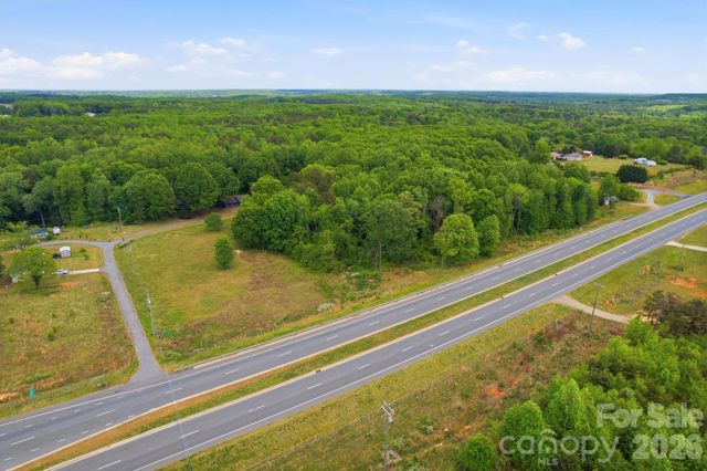 3125 Winfield Drive, Maiden, NC 28650
