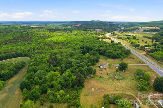3125 Winfield Drive, Maiden, NC 28650