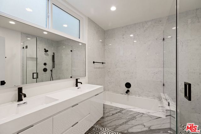 153 S Palm Drive PH, Beverly Hills, CA 90212