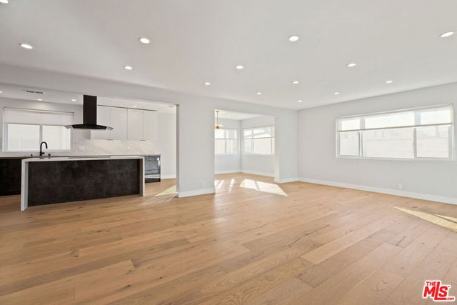 153 S Palm Drive PH, Beverly Hills, CA 90212