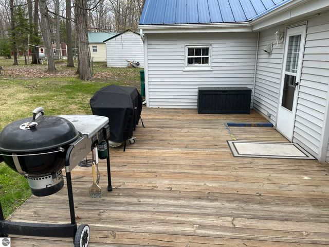 2340 Greenwood Road, Lupton, MI 48635