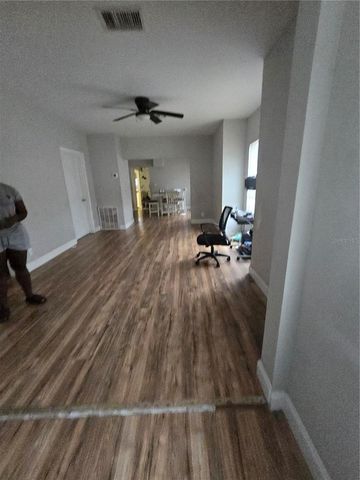 421 1ST STREET, Orlando, FL 32824