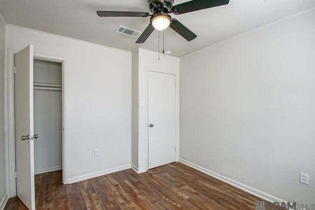 2465 Ray Weiland Dr, Baker, LA 70714