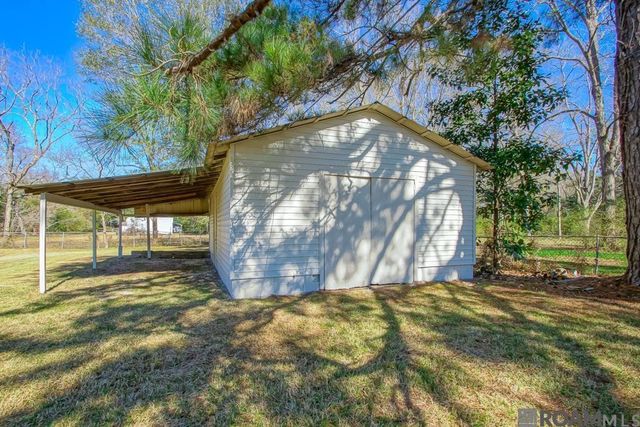 2465 Ray Weiland Dr, Baker, LA 70714