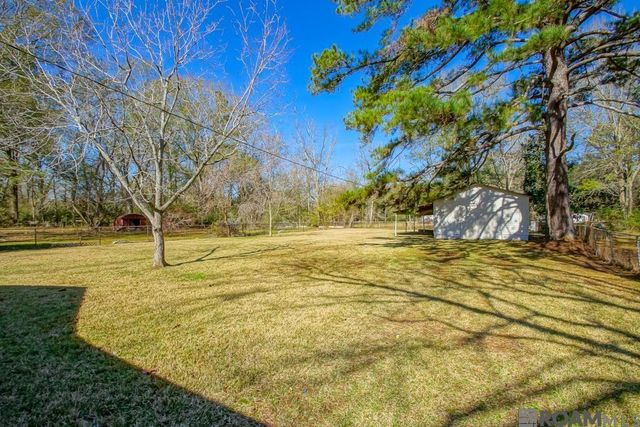 2465 Ray Weiland Dr, Baker, LA 70714