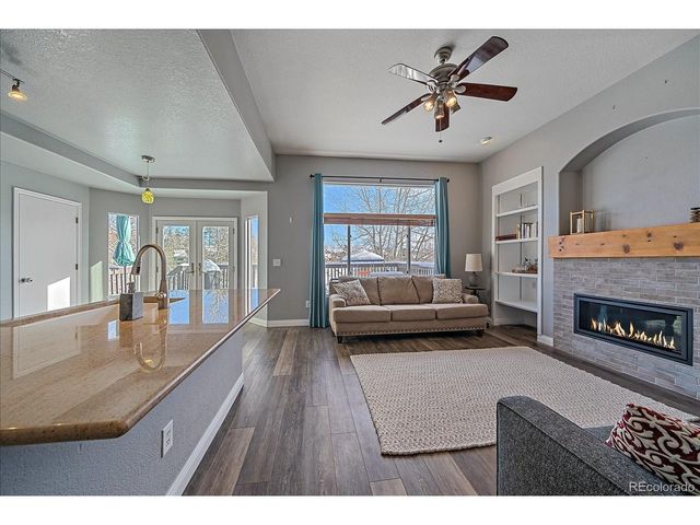 722 Calgary Way, Golden, CO 80401