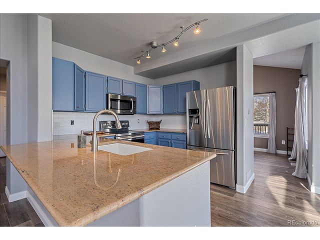 722 Calgary Way, Golden, CO 80401