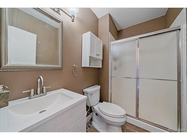 722 Calgary Way, Golden, CO 80401