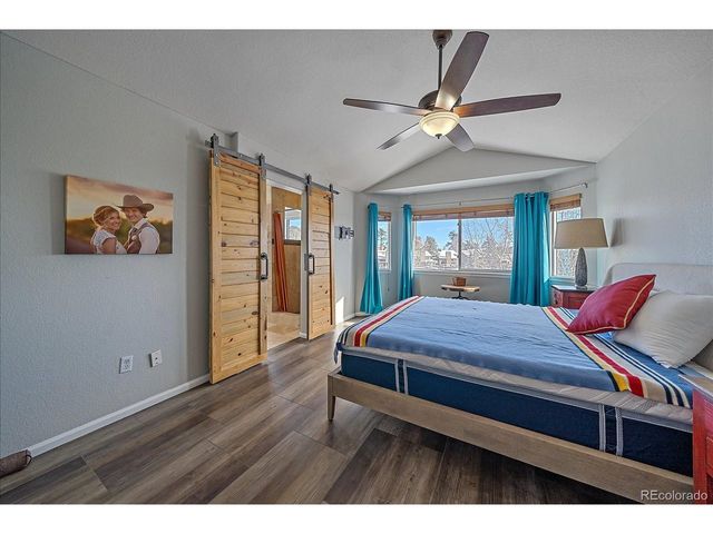 722 Calgary Way, Golden, CO 80401