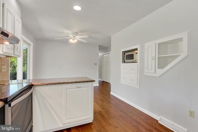 1736 BALTIMORE, Dillsburg, PA 17019