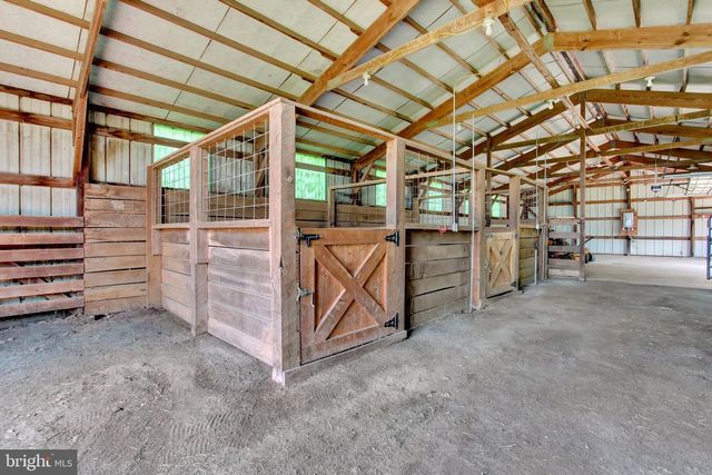 1736 BALTIMORE, Dillsburg, PA 17019