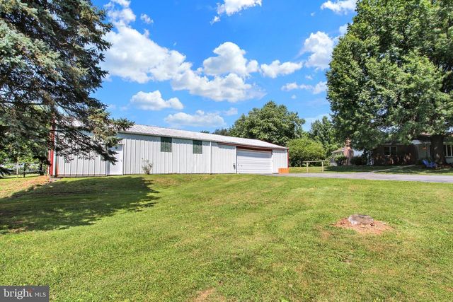 1736 BALTIMORE, Dillsburg, PA 17019