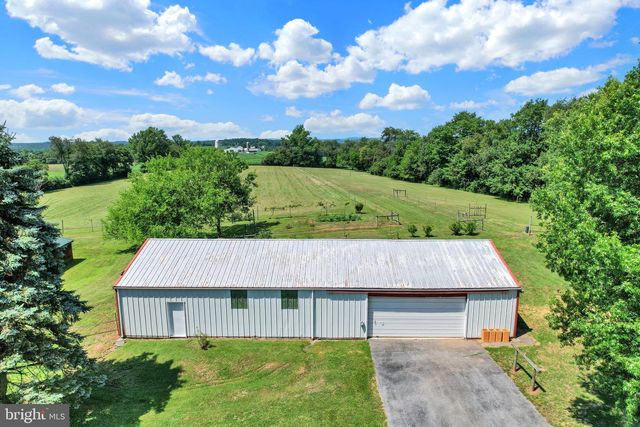 1736 BALTIMORE, Dillsburg, PA 17019