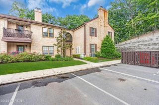 212 Wellington Place, Aberdeen, NJ 07747