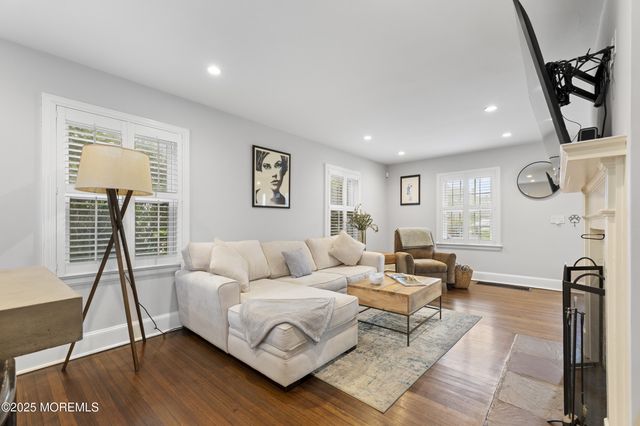 14 Prospect Avenue, Red Bank, NJ 07701