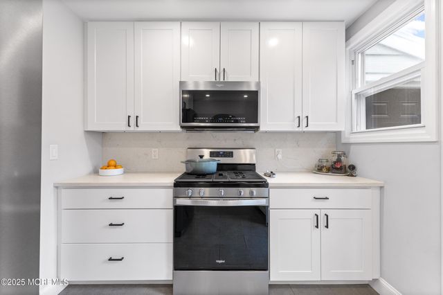 14 Prospect Avenue, Red Bank, NJ 07701