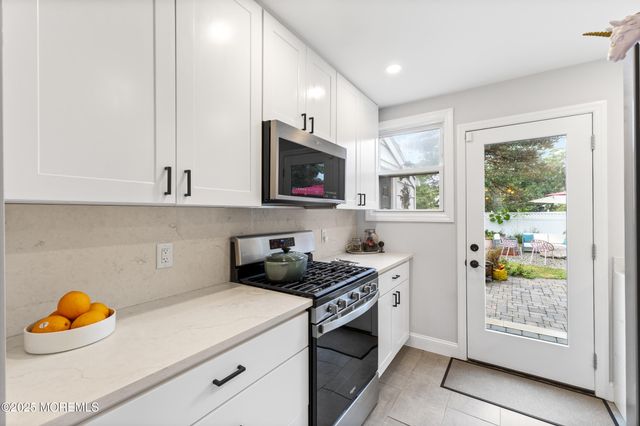 14 Prospect Avenue, Red Bank, NJ 07701