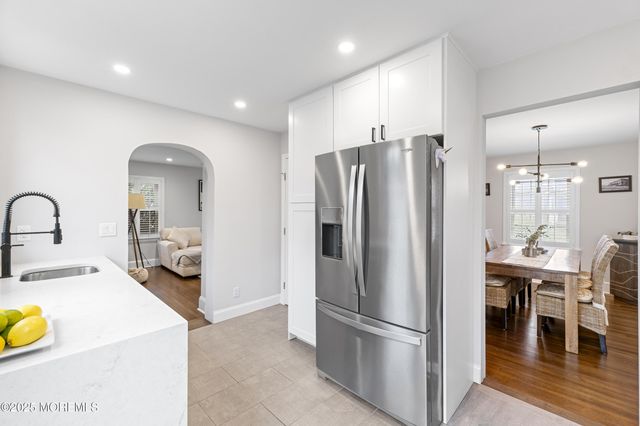 14 Prospect Avenue, Red Bank, NJ 07701