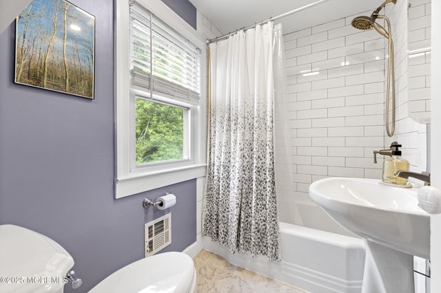 14 Prospect Avenue, Red Bank, NJ 07701