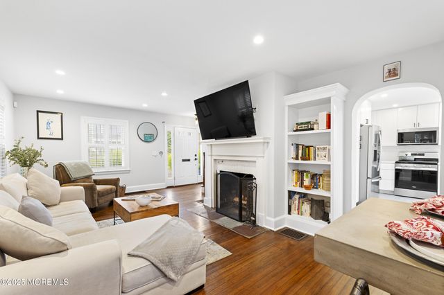 14 Prospect Avenue, Red Bank, NJ 07701