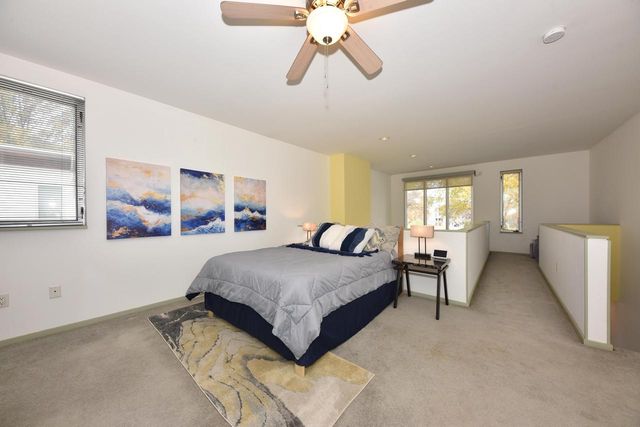 1923 N Pierce STREET, Milwaukee, WI 53212