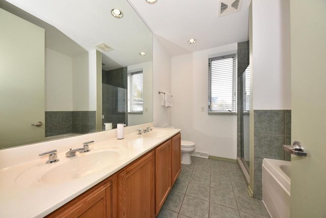 1923 N Pierce STREET, Milwaukee, WI 53212