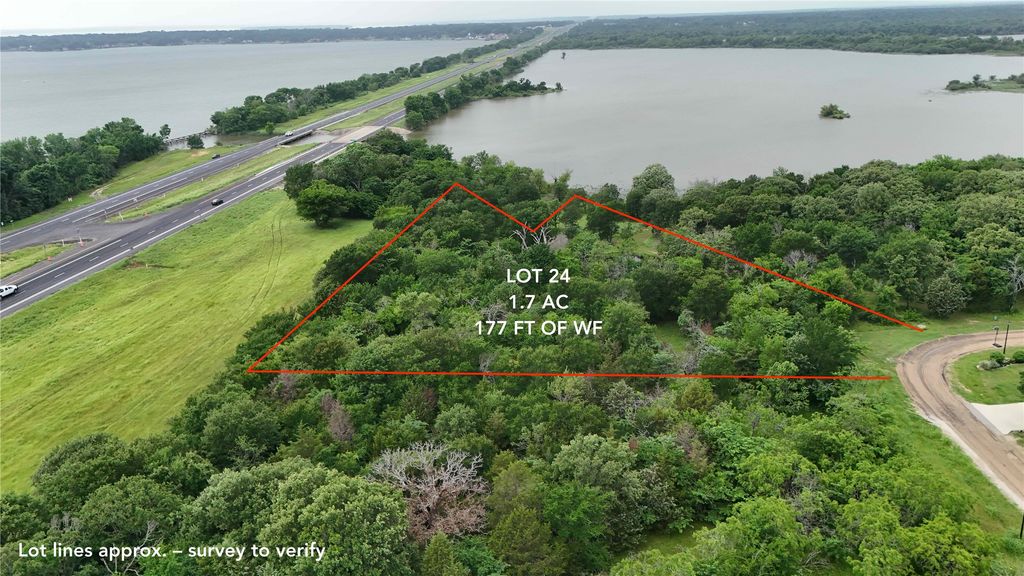 106 Lakeview Trail, Mabank, TX 75147
