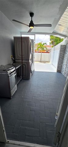1284 W 38th Pl 2, Hialeah, FL 33012