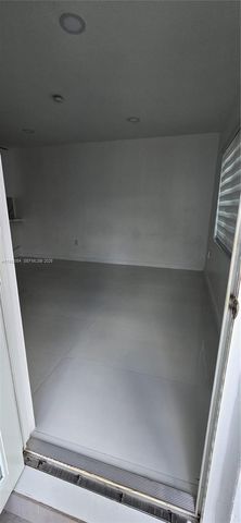 1284 W 38th Pl 2, Hialeah, FL 33012