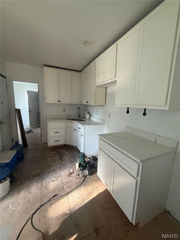 2830 W 20th Street, Granite City, IL 62040