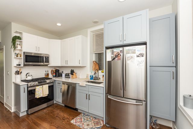 2145 W Webster Avenue 2, Chicago, IL 60647