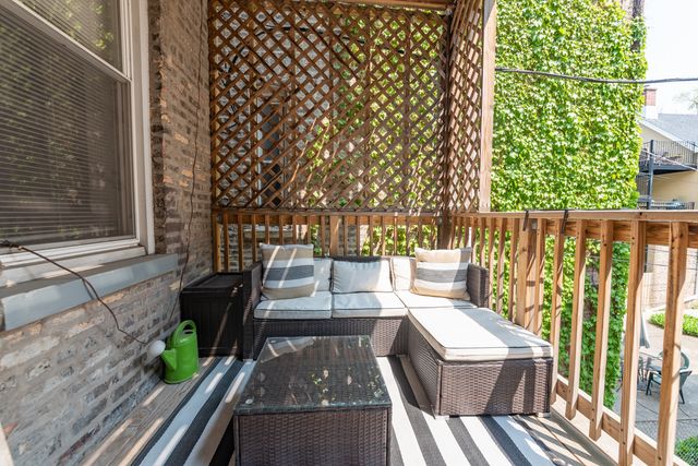2145 W Webster Avenue 2, Chicago, IL 60647