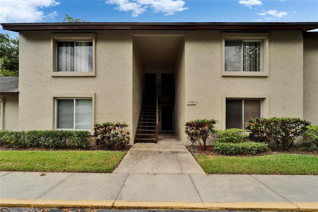 Image 2 of property listing at 4215 E BAY DRIVE 1005D, Clearwater, FL 33764