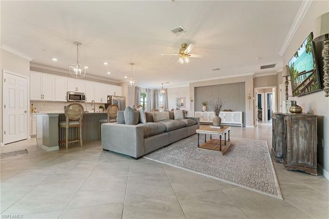 12027 Hawthorn Lake DR 202, Fort Myers, FL 33913