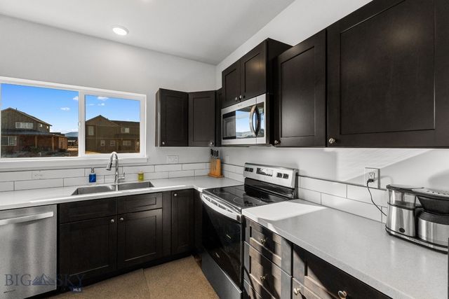 8 N Eldorado Avenue, Bozeman, MT 59718